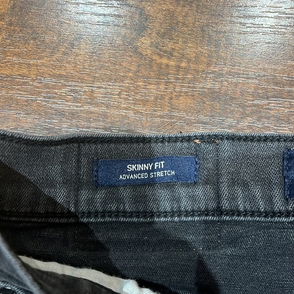 Hollister jeans - Picture 7 of 12
